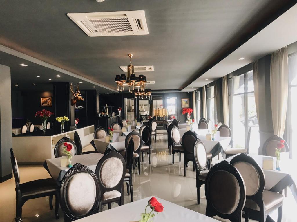 Taris Art Hotel Phrae photo 3