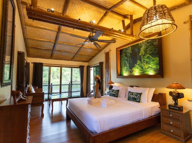 The Parrot Inn Kanchanaburi photo 2