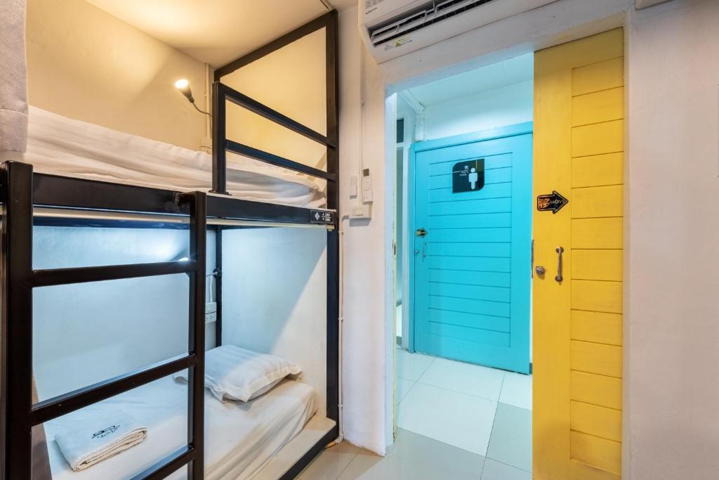 Sloth Hostel Don Mueang photo 3