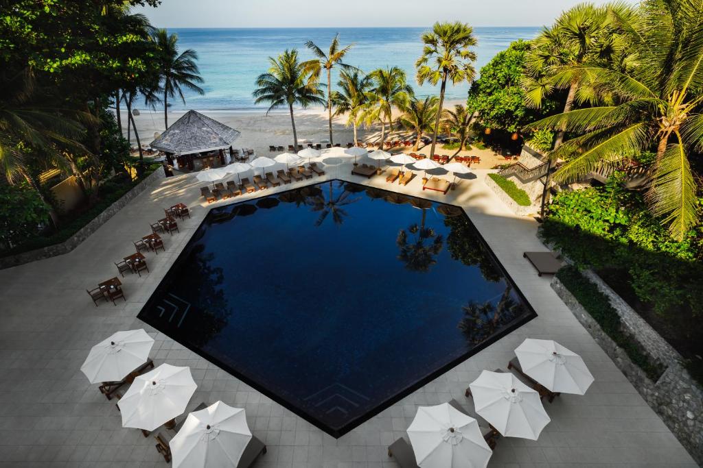 The Surin Phuket photo 3