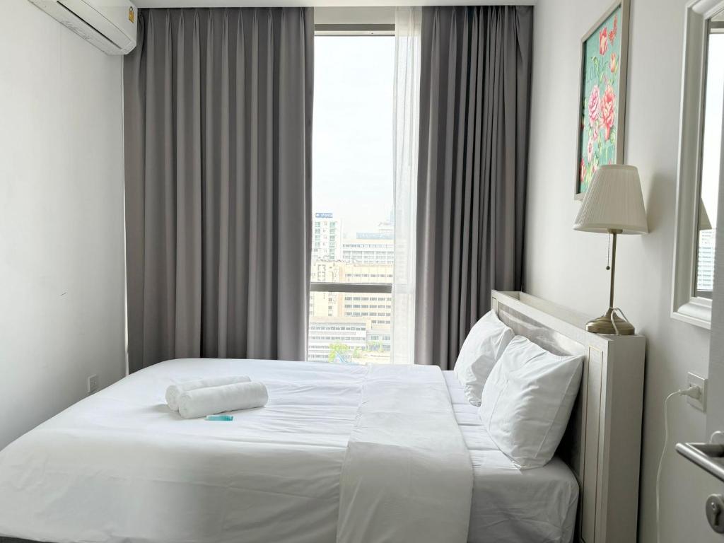 The Rich Sukhumvit 3 by Nana Best photo 2