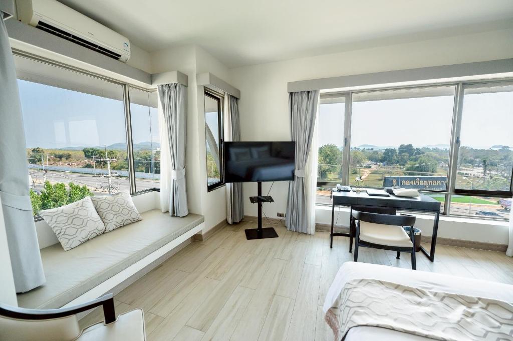 THE NAVY HOUSE HOTEL photo 3