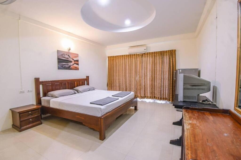 We Residence — photo 1
