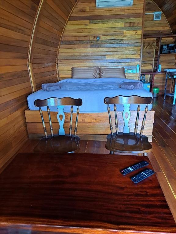 Seaview Eagles Nest Cabins photo 3