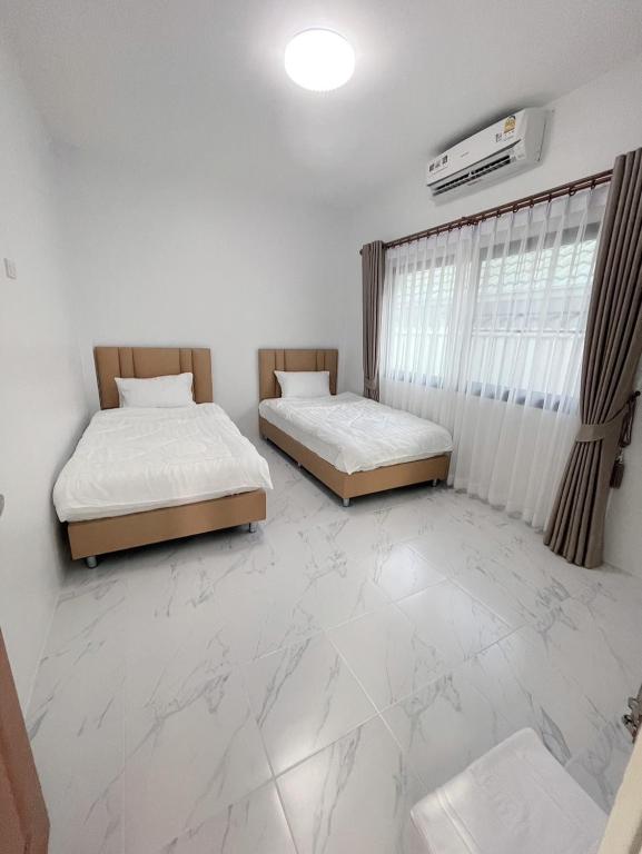 Sugar Beach Pool Villa Bangsaen photo 2