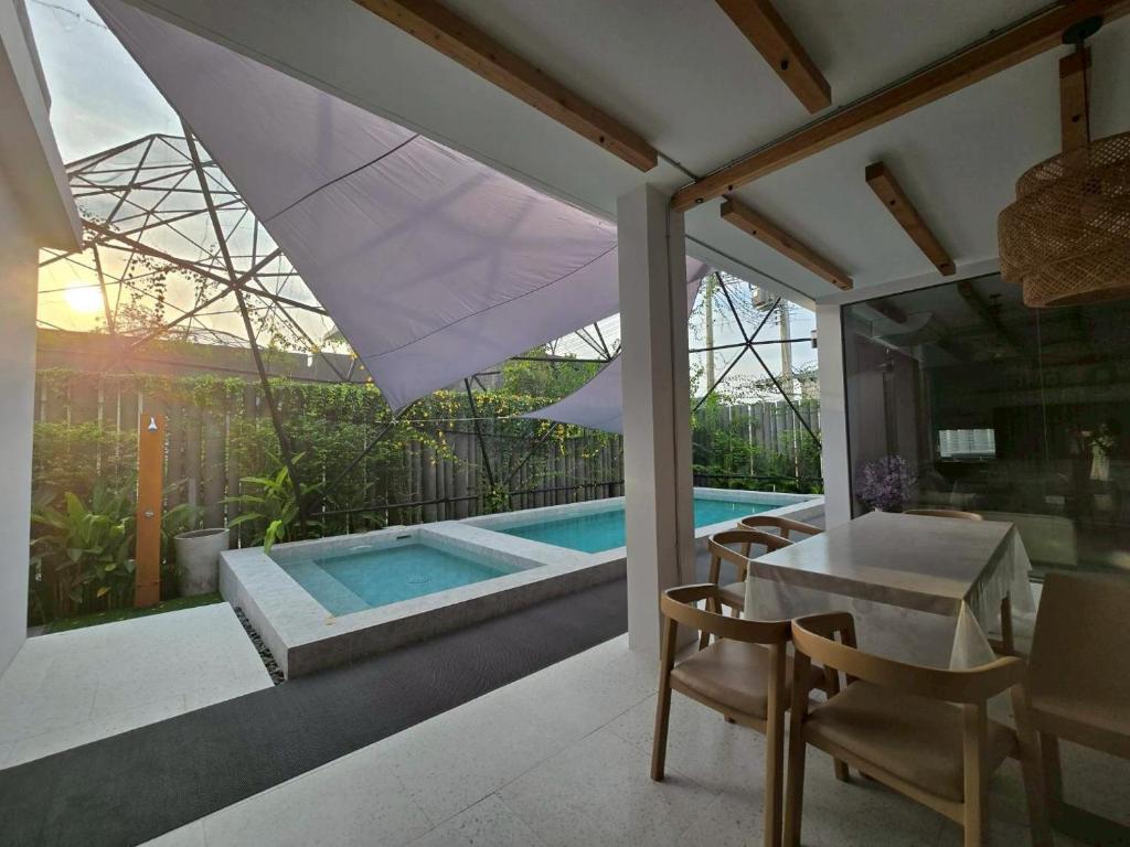 The Ten Poolvilla Huahin photo 2