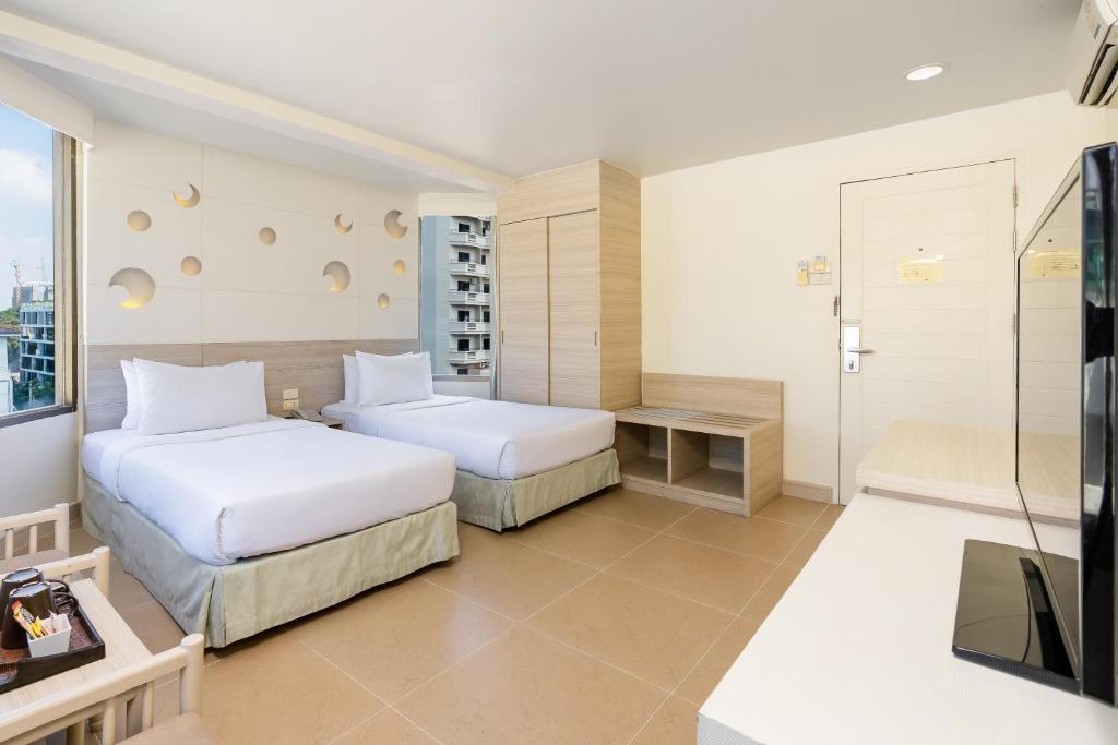 Sunshine Hotel & Residences — photo 1