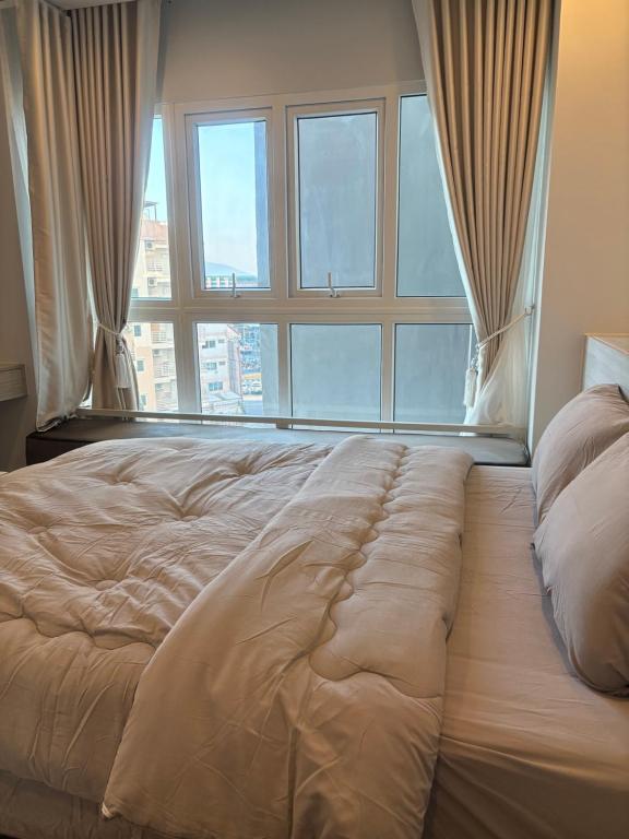 The Prio condo By PP photo 2