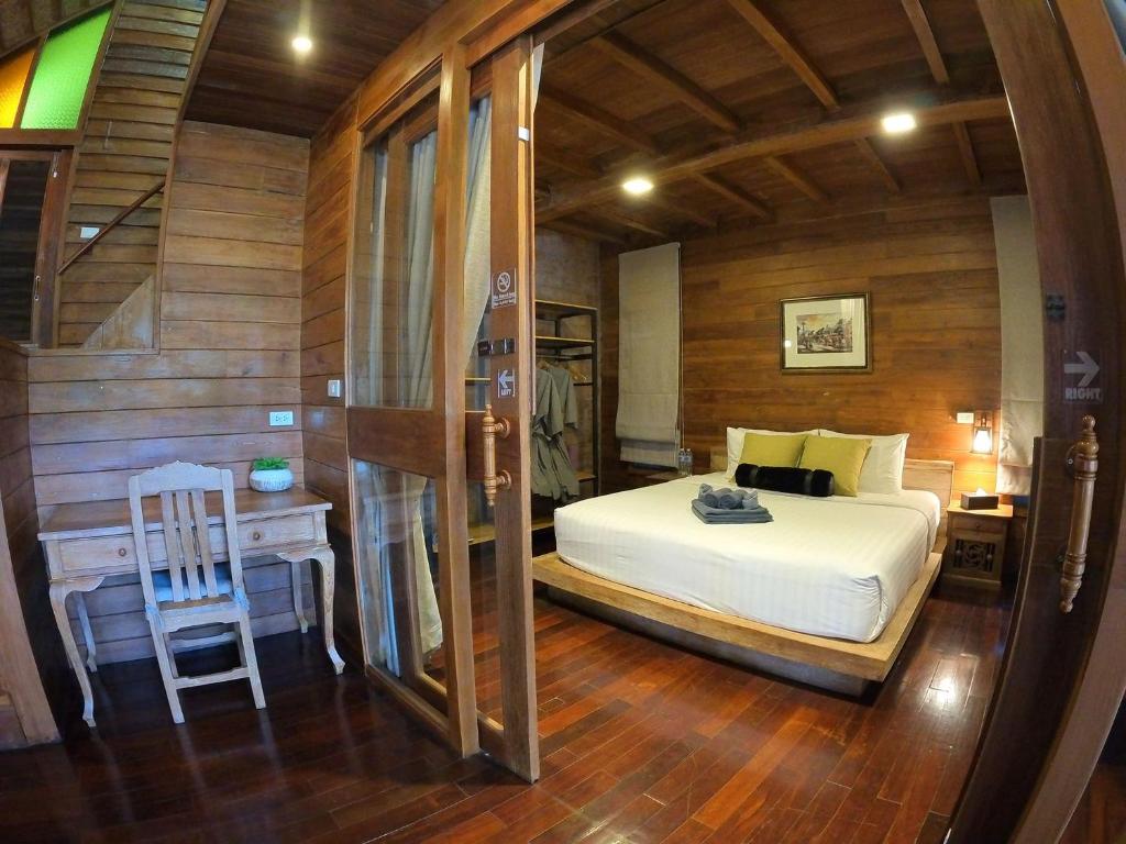 Tolani Riverside Villa photo 3