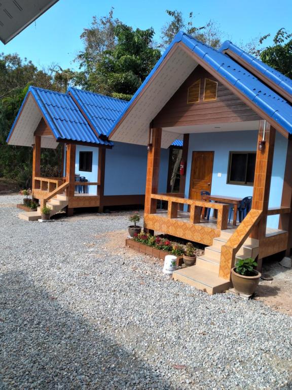 Yahle Villa เยห์เล่วิลล่า — photo 1