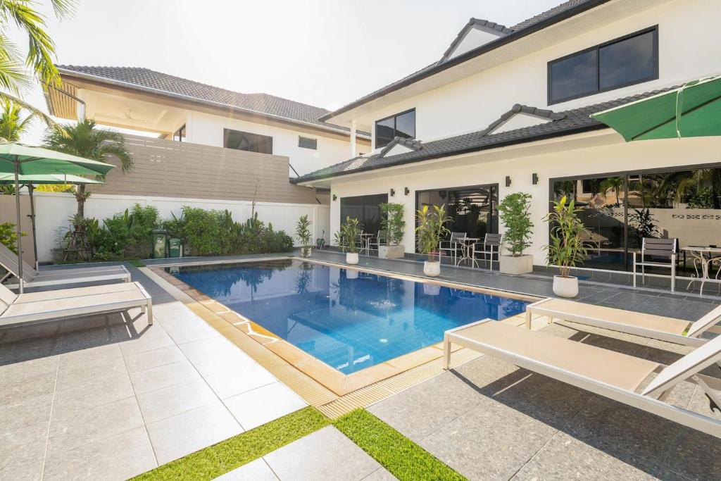 Kamala - Holiday Home - Studio Pool Access Bungalow — photo 1