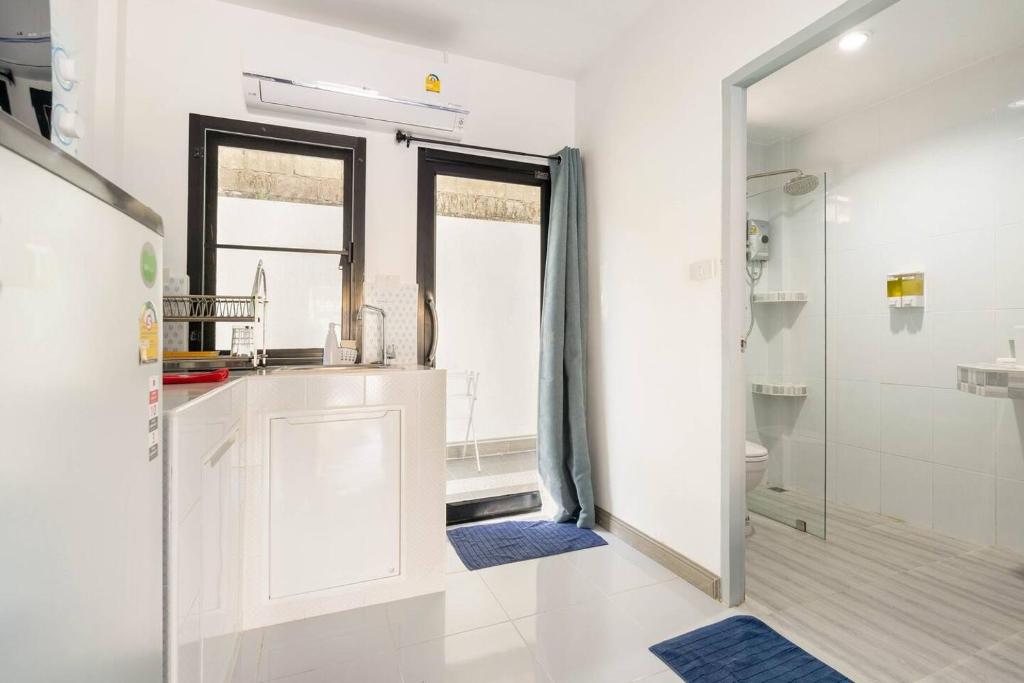 Kamala - Holiday Home - Studio Pool Access Bungalow photo 3