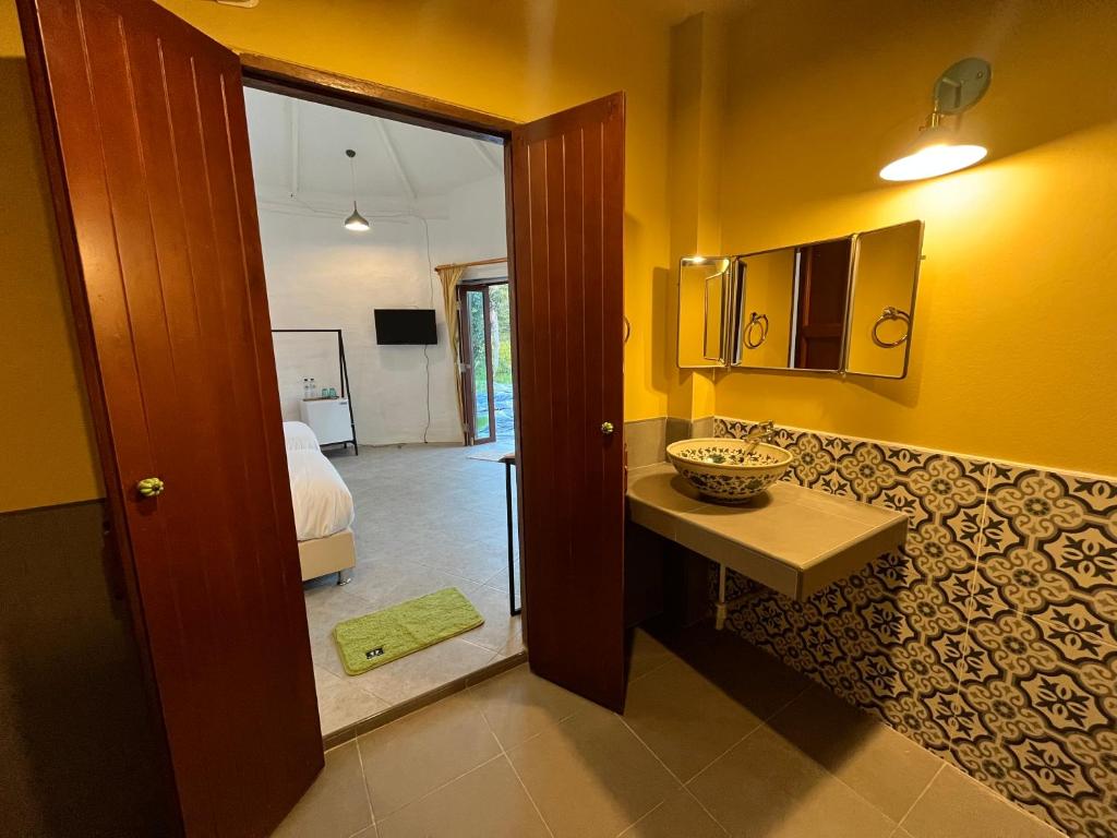 The Little Clay House (Huahin) photo 3