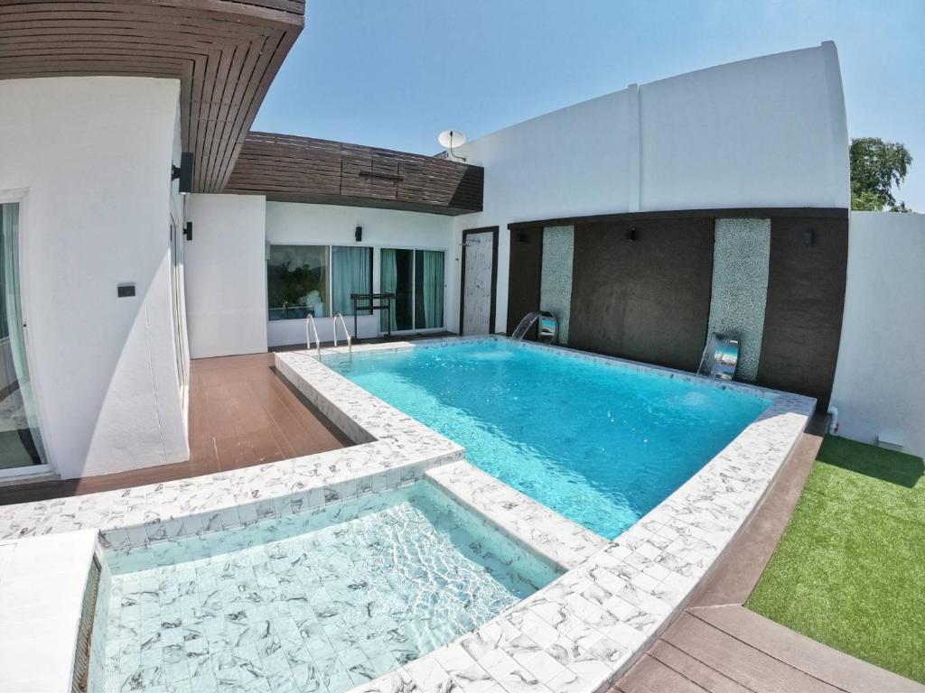 The Vista Pool Villa photo 3
