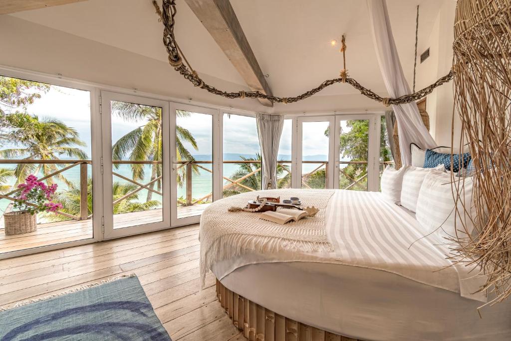 Somewhere Only We Know Resort photo 2