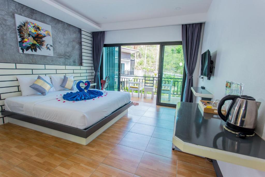 The Ozo Kohtao photo 2