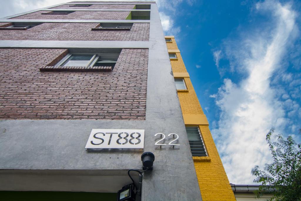 ST88 Residence — photo 1