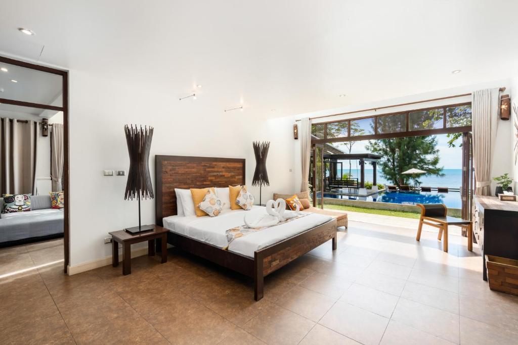 The Emerald Hill Beach Villa photo 2