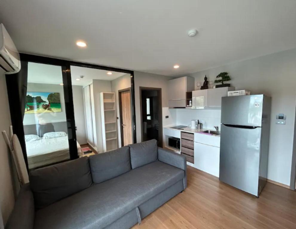 Title Rent Rawai photo 2
