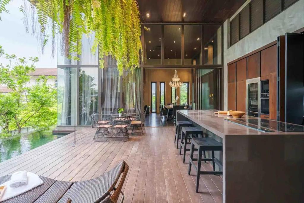 The Oasis Tranquil Escape — photo 1