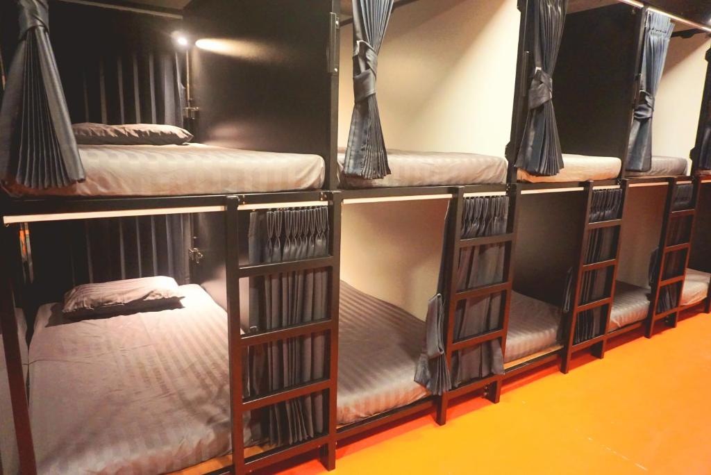 Silom Soi 3 Hash Hostel — photo 1