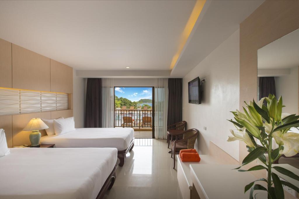 Chanalai Garden Resort photo 2