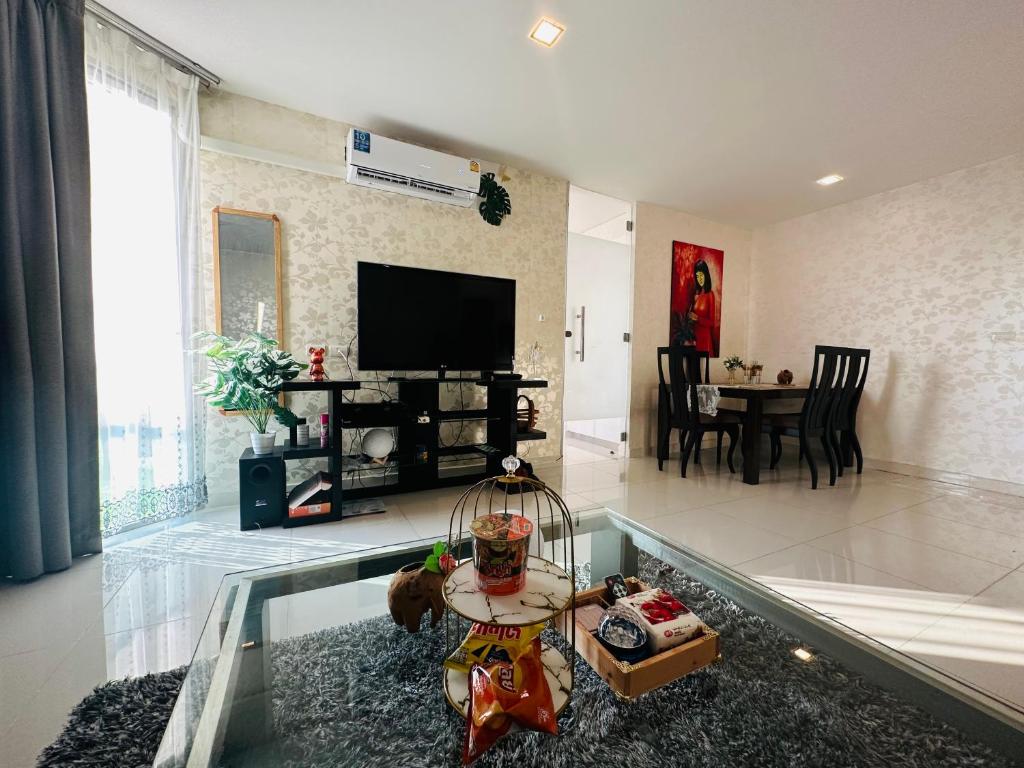 Wongamat luxury large beach room — photo 1