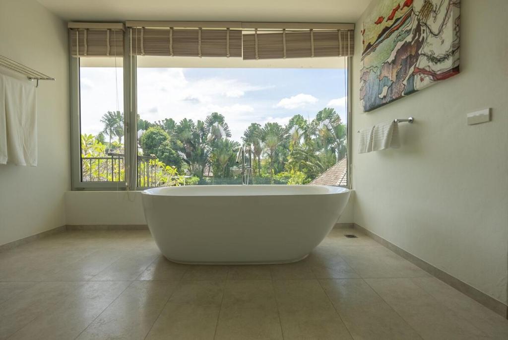 Top Pool Villa Layan Estate Laguna Bangtao photo 3
