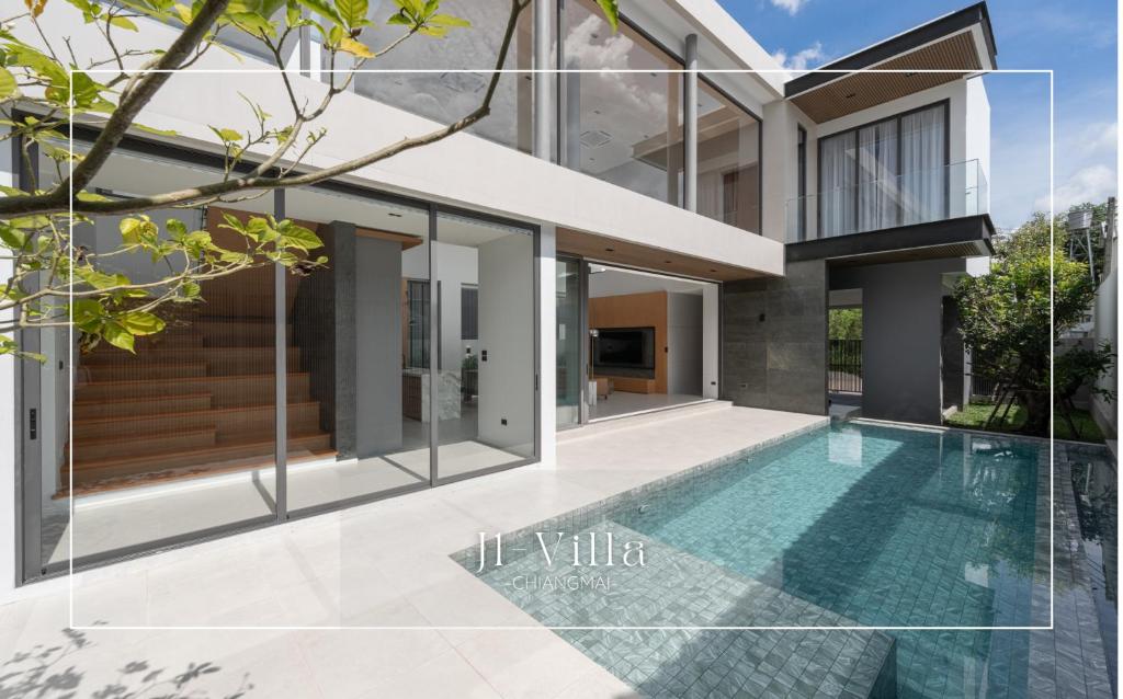 Horizon J1 Villa l Private Pool 3BR Near Nimman — photo 1
