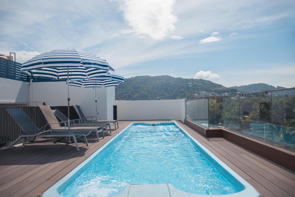 The Blue Pearl Kata Hotel photo 3