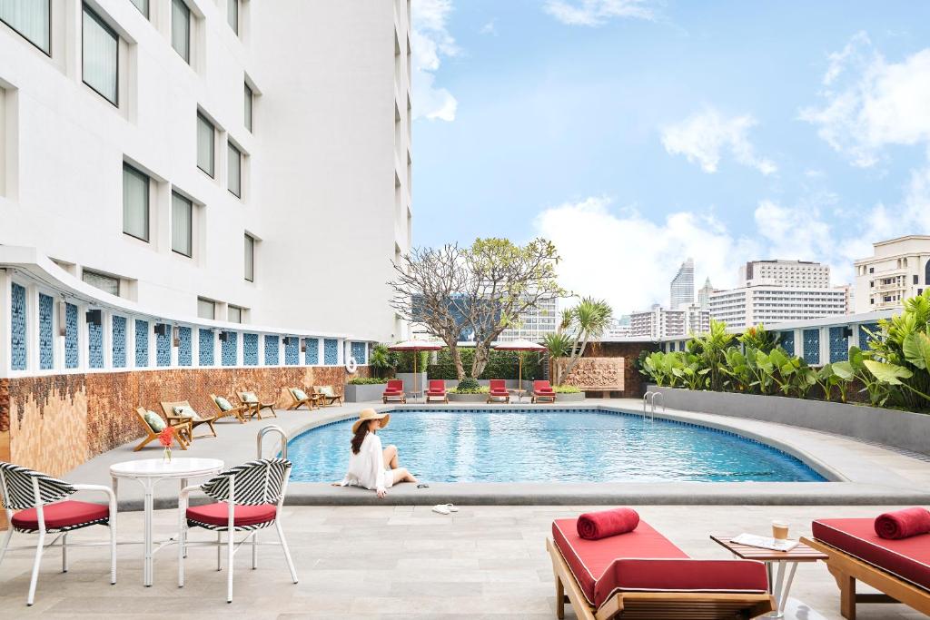 Montien Hotel Surawong Bangkok photo 3