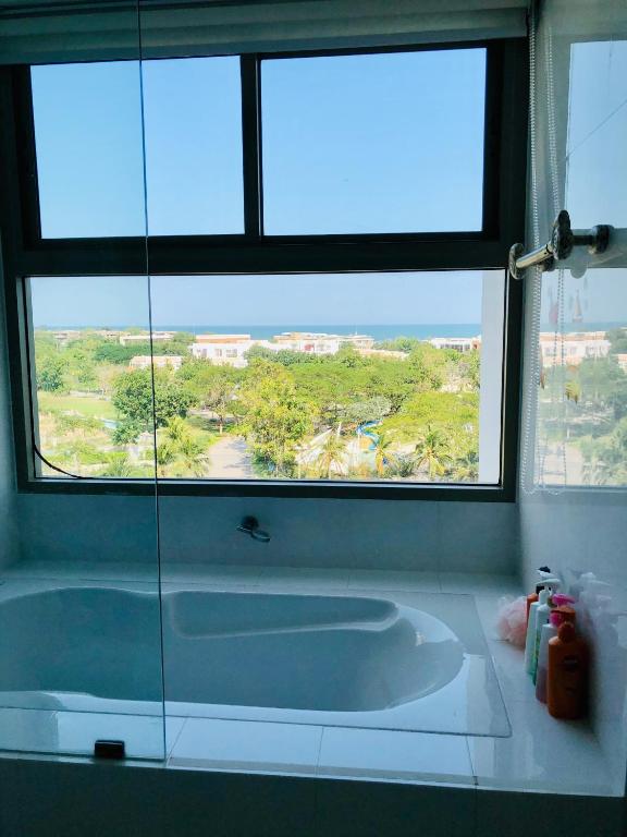 Boathouse Hua Hin Seaview photo 3