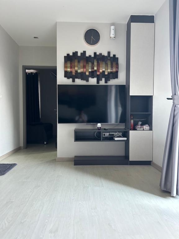 The Base Central Pattaya photo 3