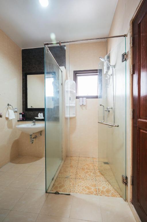 San pool villa photo 3