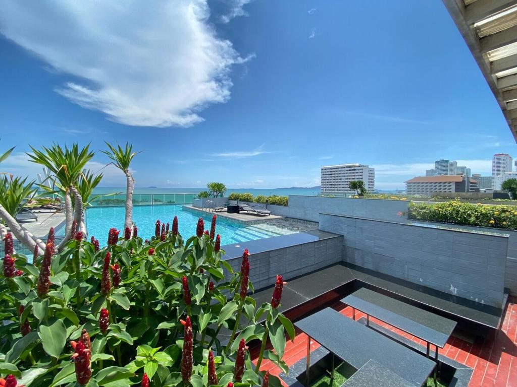 The Gallery Condominium M — photo 1
