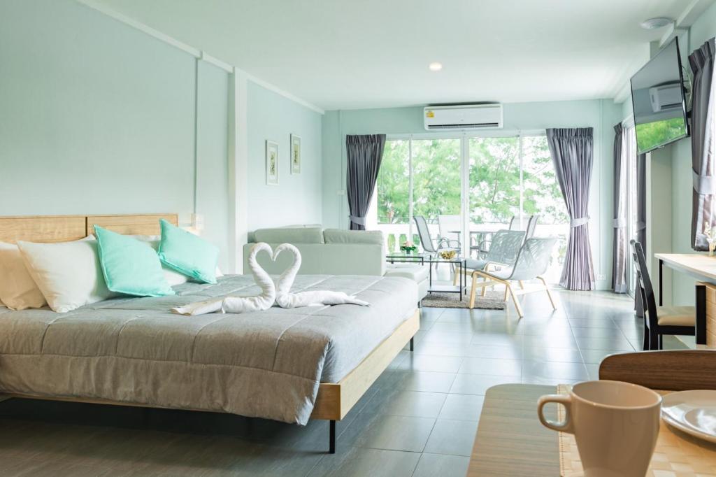 THE BEACH CHA AM Suites photo 2