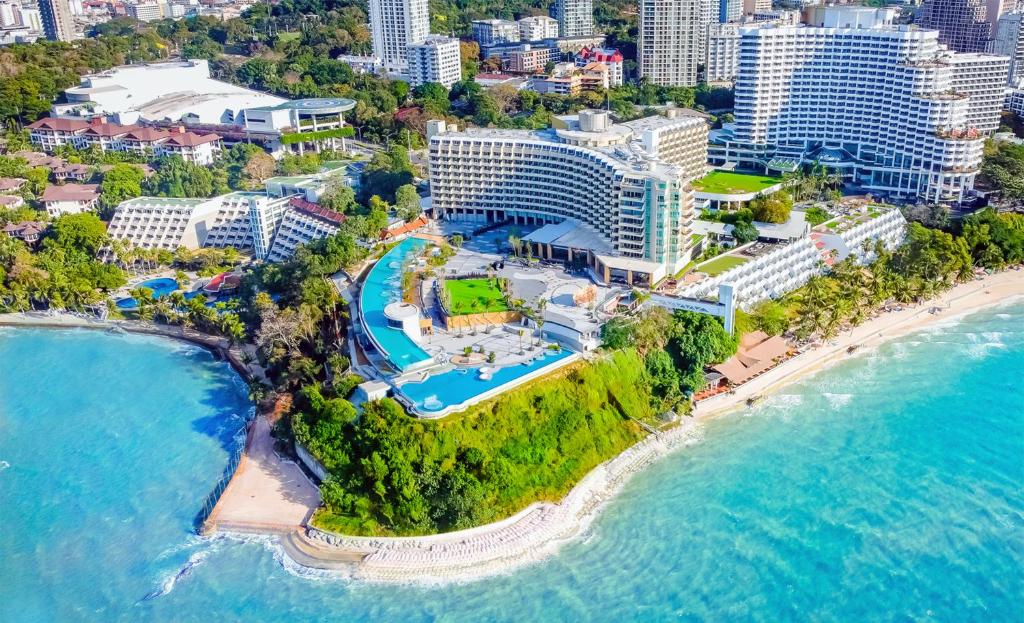Royal Cliff Beach Hotel Pattaya photo 2