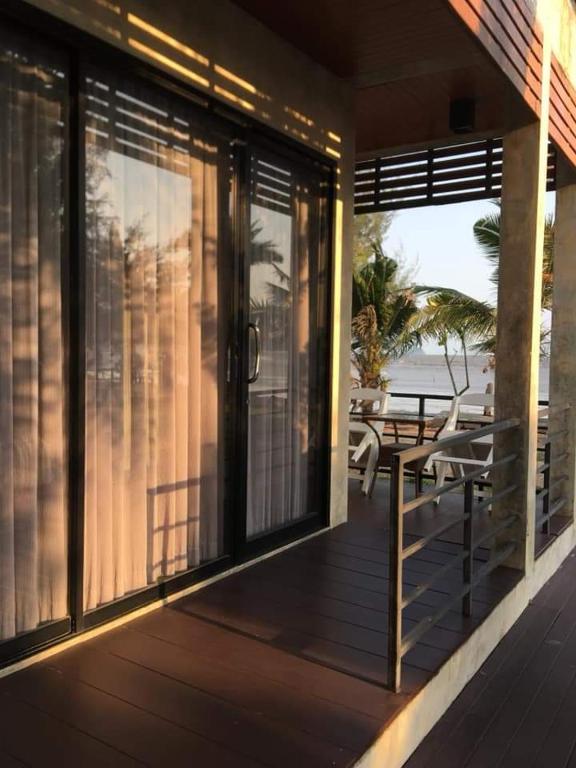 Windy Seaview Resort photo 3