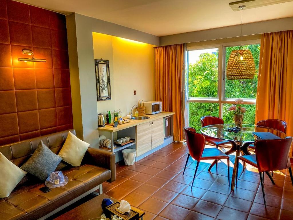 Sino House Phuket Hotel - SHA Plus photo 3