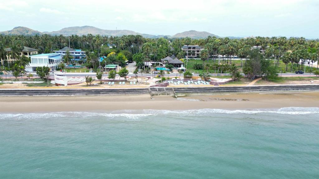 Tanaosri Resort Pranburi — photo 1