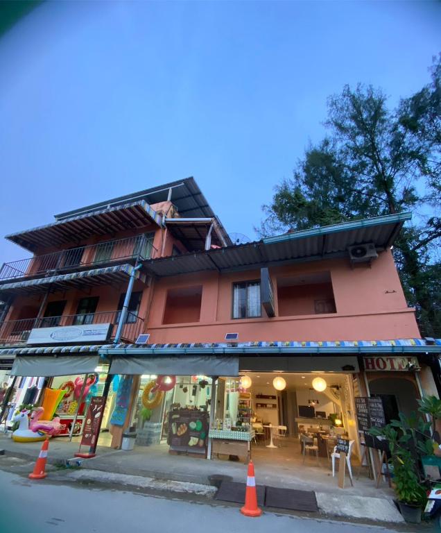 The Sandy House Khaolak — photo 1