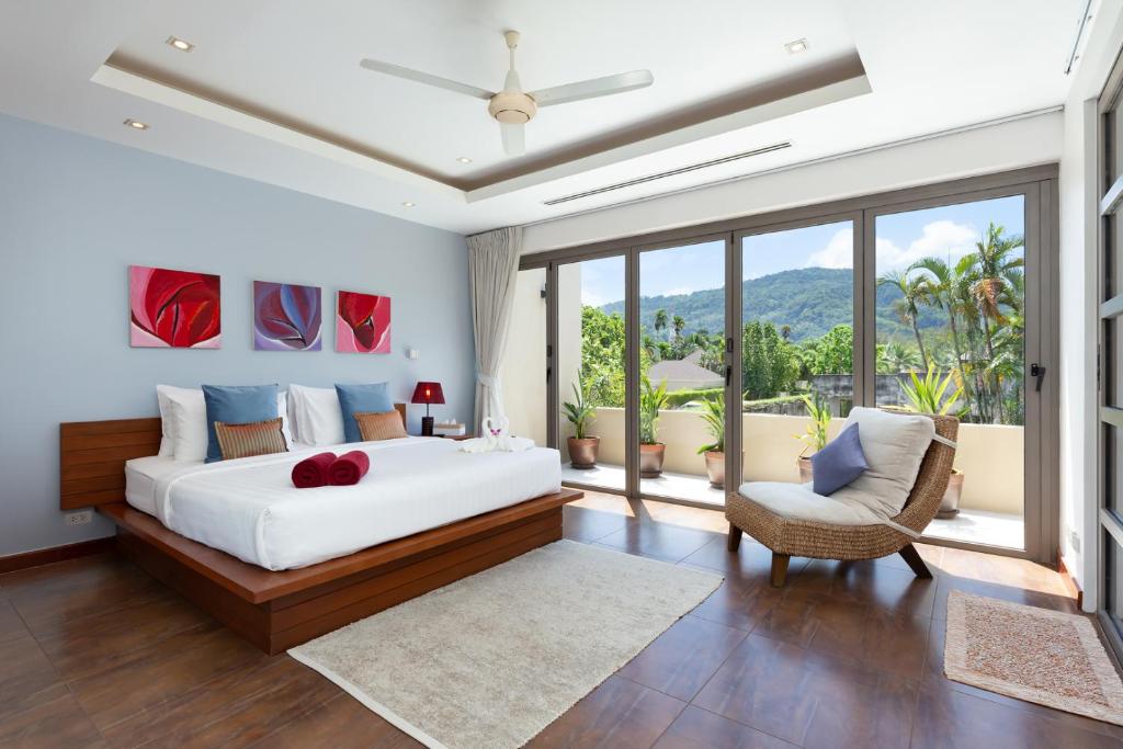 The Residence Bangtao Villa 216 photo 2