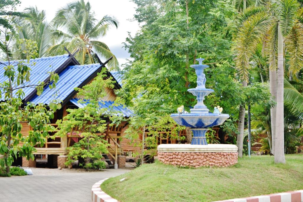 Suandarbporn Resort Mae Sot photo 3