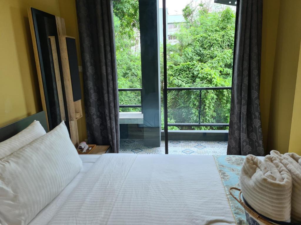 The Lantern Suites photo 2