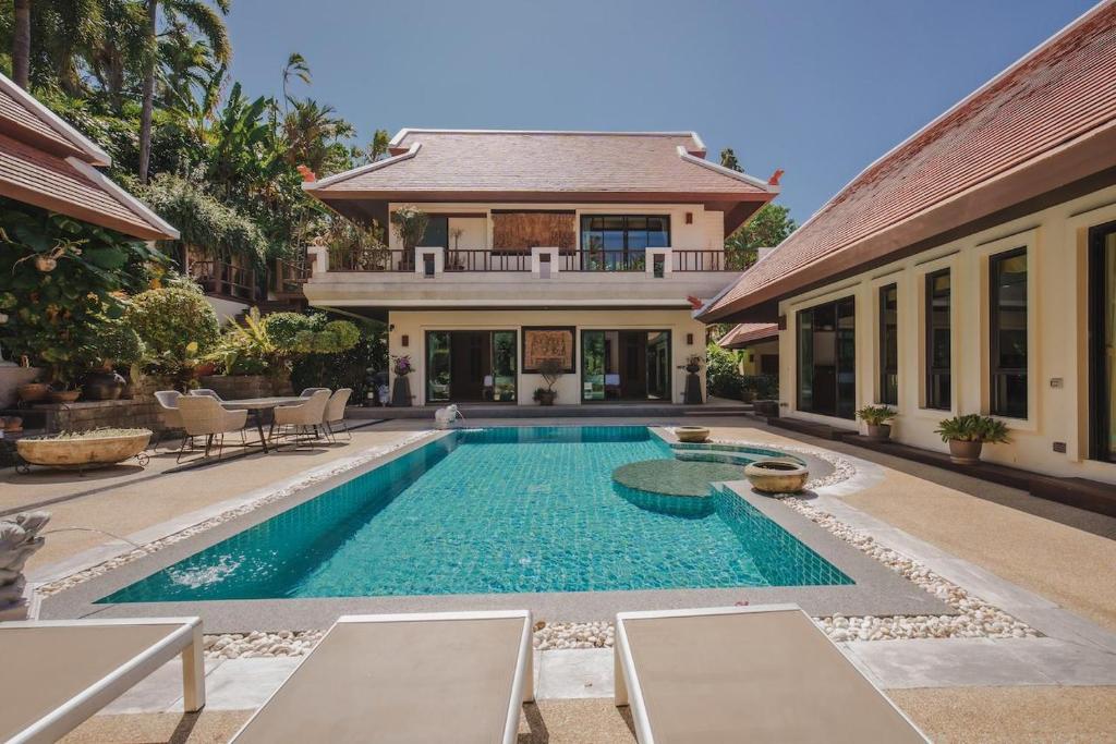 Solas Pool Villa Grand Villa With Private Pool — photo 1