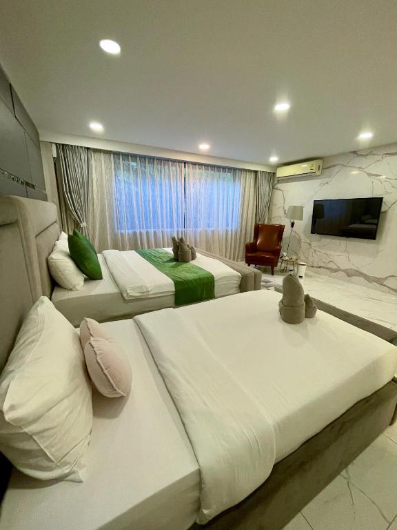 Youth Journey Six-Bedroom Pool Villa photo 2
