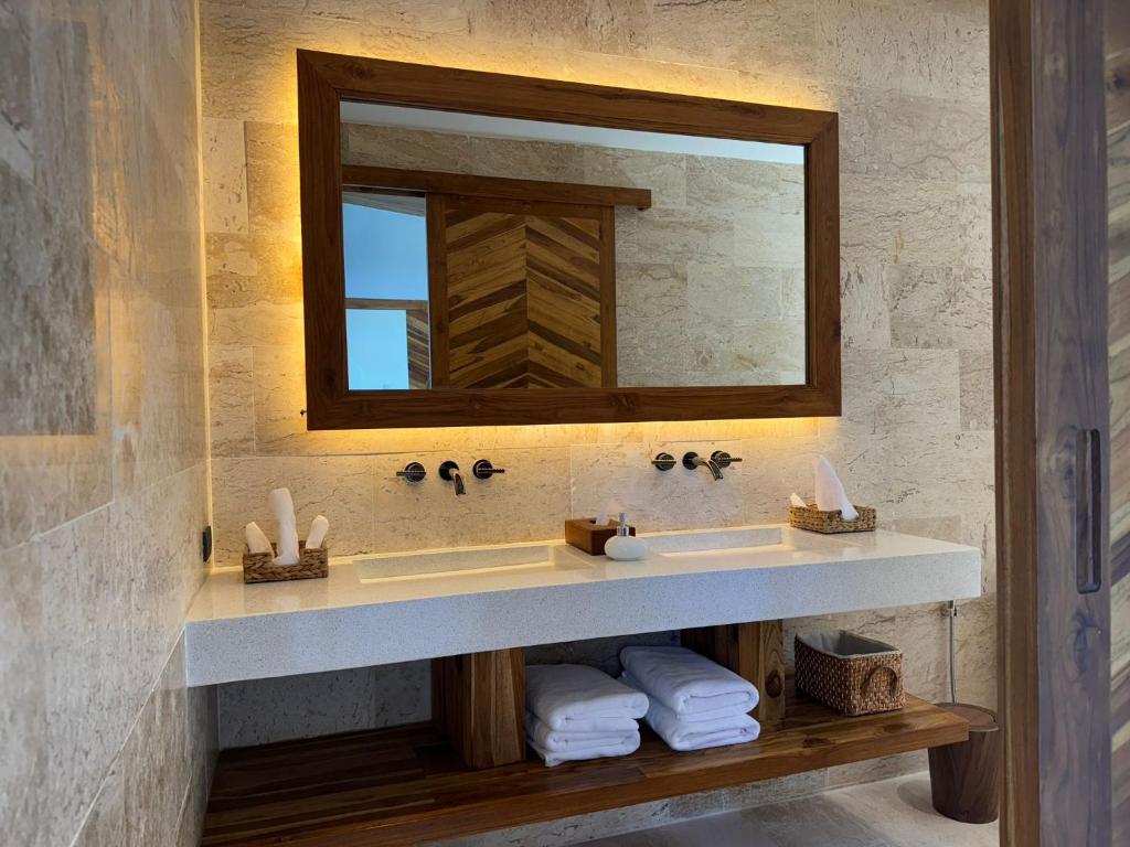 Golden Palm Pool Villa near Fishermans Village photo 3