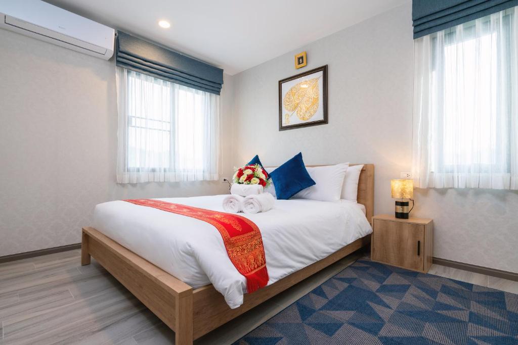 Luxury Apartment at Title Residencies Naiyang Beach photo 2