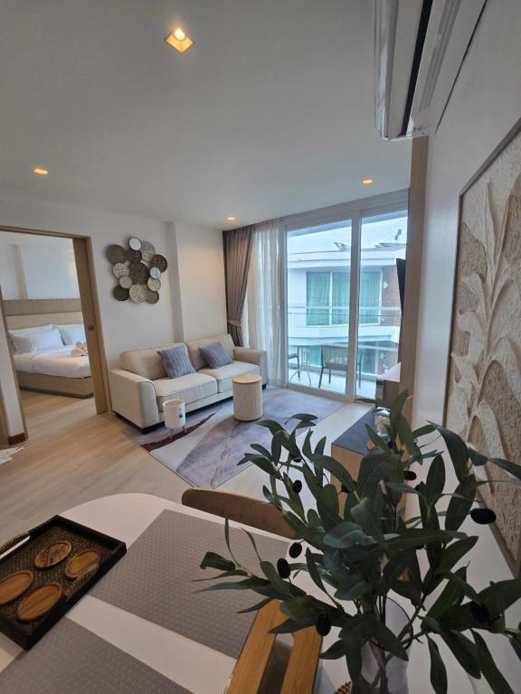 The beach front Condo photo 2