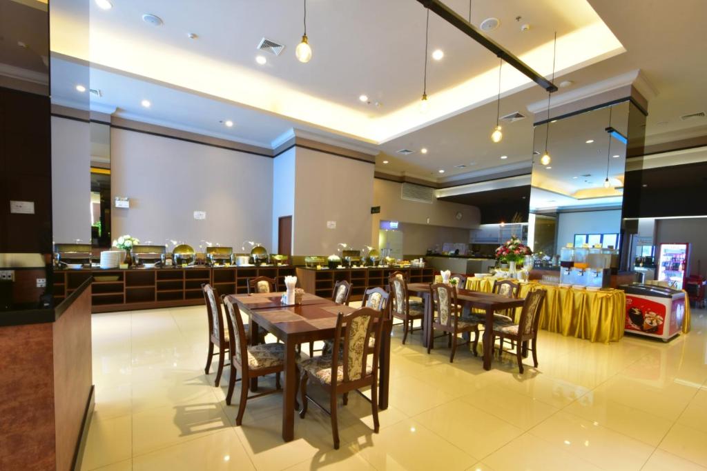 Siam Oriental Hotel photo 3